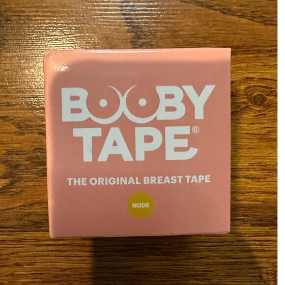 Booby Tape The Original Breast Tape New in Box Braless Support Lift Tape - Picture 1 of 3